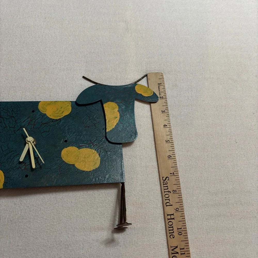 Artisan Designed Metal Cow Shaped Novelty Turquoise‎ Shelf  Clock  Works